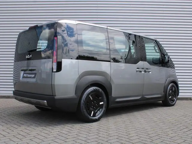Kia PV5 Passenger Plus 71.2 kWh | Nieuw | Actieradius tot 412 km (WLTP) | Tot € 3.000 inruilvoordeel...