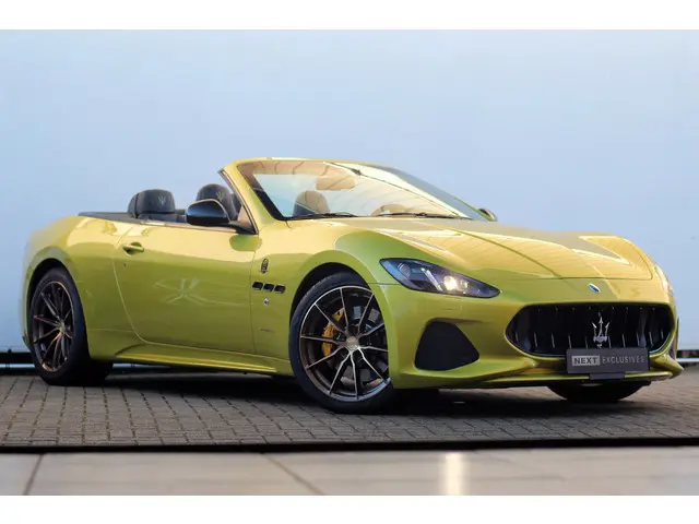 Maserati GranCabrio 4.7 Sport | AM Kleur | 1-1 | Carbon | Carplay