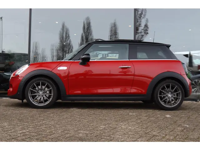 MINI Cooper S
