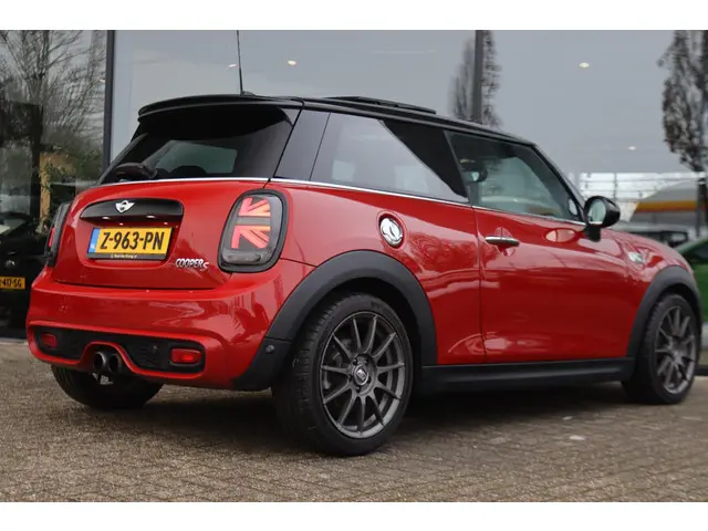 MINI Cooper S