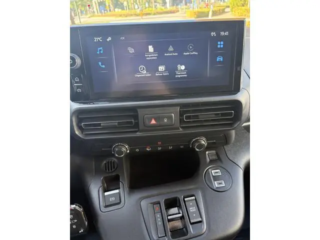 Toyota pro-ace