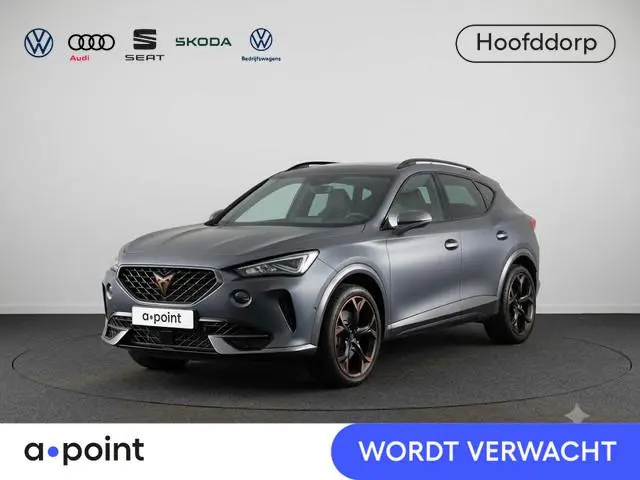 CUPRA Formentor 1.4 e-Hybrid Business 204pk | Navigatie | Parkeercamera | 19 inch Lichtmetalen velge...