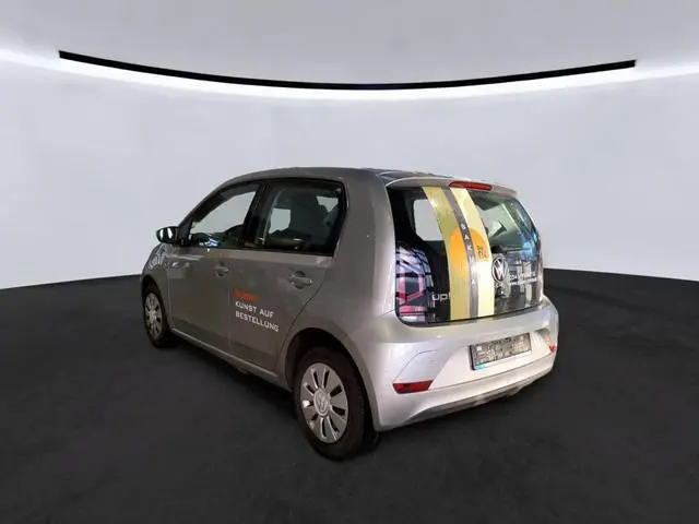 Volkswagen Up! 1.0 Move up! Achteruitrijcamera | Climate Control | Stoelverwarming | Parkeersensoren...