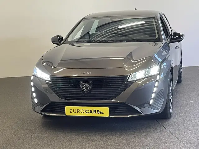 Peugeot 308 SW 1.6 PHEV 180pk Active Pack Business Navigatie Carplay PDC VA + Camera 17" LM Velgen A...