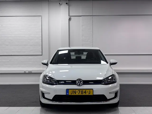 Volkswagen e-Golf