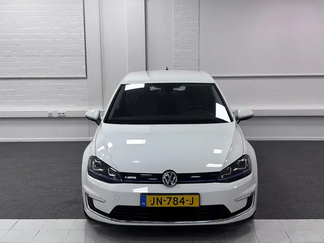 Volkswagen e-Golf