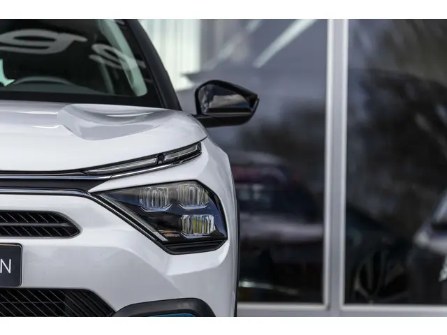 Citroën ë-C4