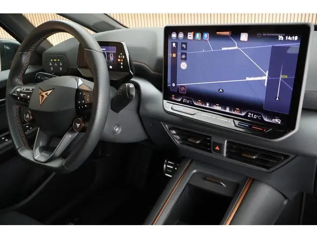 CUPRA Born Business 231pk 62 kWh Camera Parkeersensoren ACC Navigatie Sportstoelen