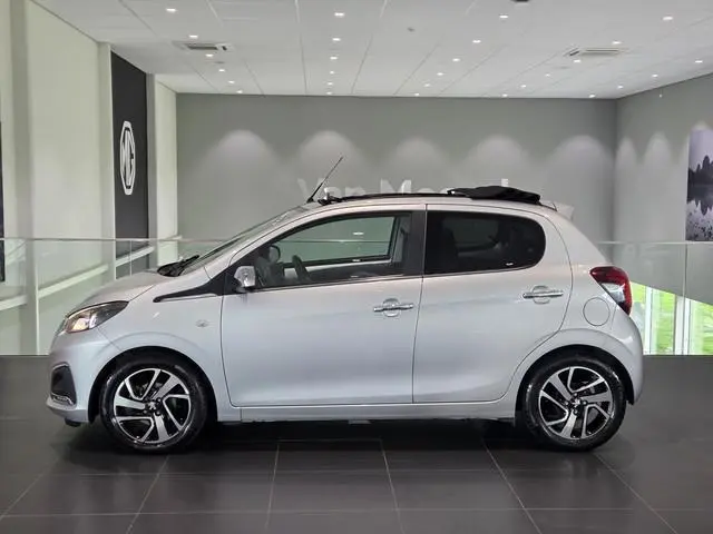 Peugeot 108 1.2 Puretech Allure TOP! | Cabrio | Camera | Unieke Kilometerstand!
