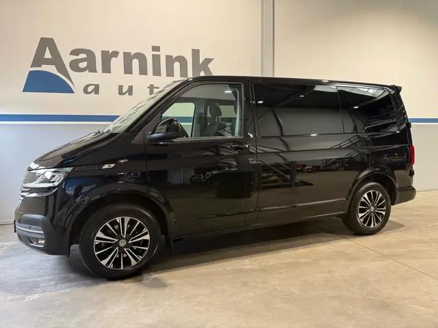 Volkswagen Transporter dubbel cabine T6.1 2.0 TDi 150pk