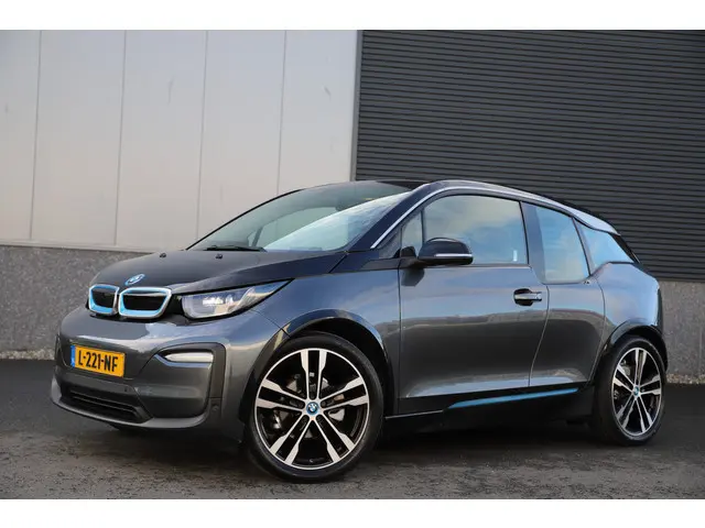 BMW i3 Executive 120Ah 42 kWh/H-Kardon/Leder/Sunroof/Carplay/W-pomp/3-Fase/20"