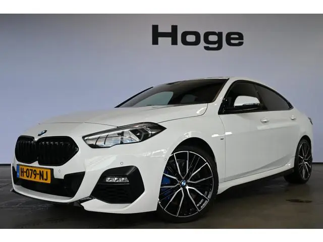 BMW 2-serie Gran Coupé 218i Automaat M SPORT Schaalstoelen Ambiant verlichting CarPlay Clima Navigat...