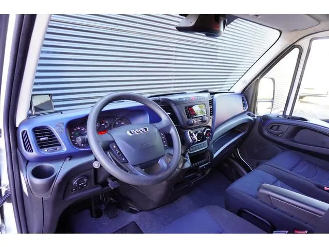 Iveco Daily 35S18 3 liter 180pk Automaat Bakwagen Laadklep Zijdeur Airo Standkachel PTO