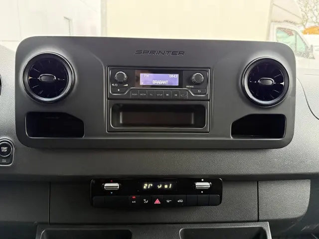 Mercedes-Benz eSprinter