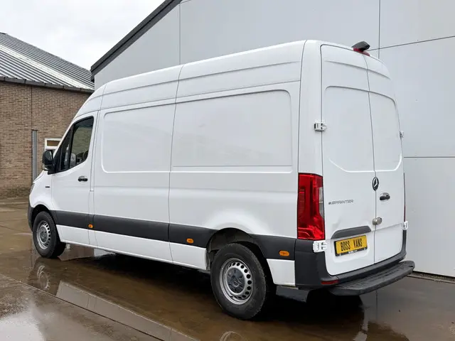 Mercedes-Benz eSprinter 312 55kWh 168km WLTP 93.1% (SOH) 80kw Snelladen L2H2 Climate Control Camera...