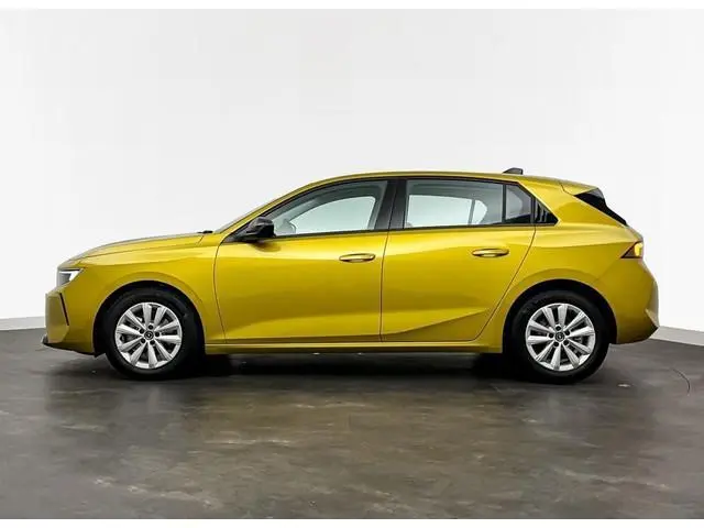 Opel Astra 1.2 Edition |DEMO SALE | Apple Carplay/Android Auto | Lichtmetalen velgen 16 |