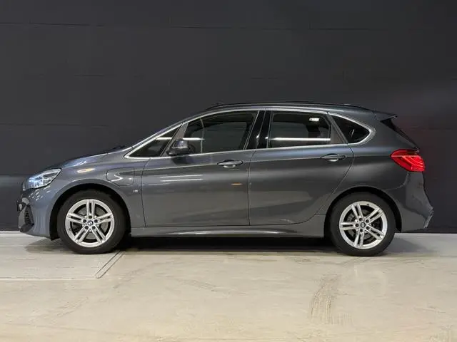 BMW 2-serie Active Tourer 225xe iPerformance Executive | M-Sport | Panoramadak | Stoelverw.