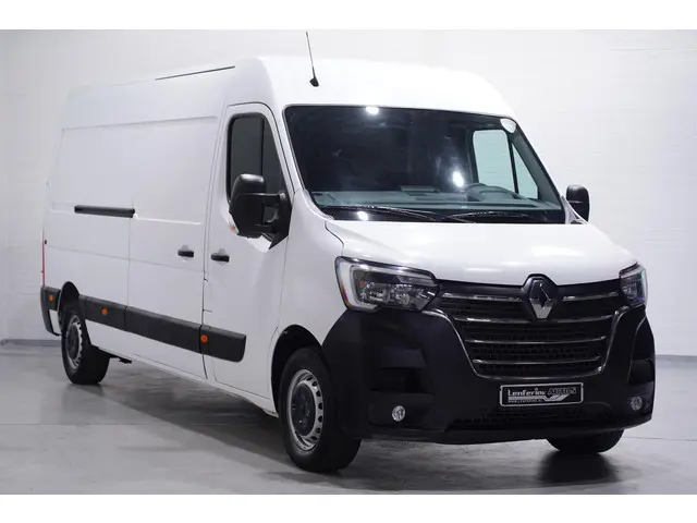 Renault Master 2.3 dCi 135 pk L3H2 Airco, Trekhaak Cruise Control, Laadruimte Pakket, PDC achter, 3-...