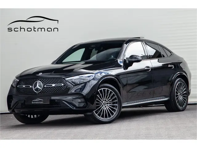Mercedes-Benz GLC-klasse Coupé 300e 4MATIC AMG Premium Plus, Pano, Achterasbesturing, Luchtvering, B...