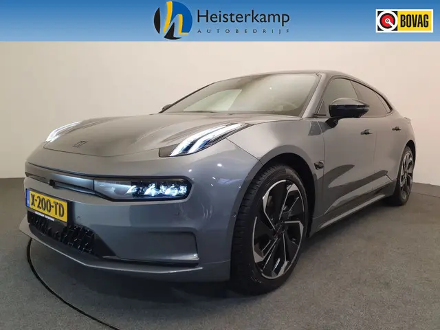 ZEEKR 001 RWD Long Range 100 kWh Head-up display, Panorama dak, 21"