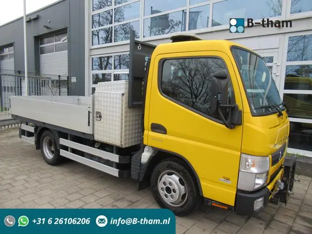 FUSO Canter