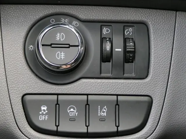 Opel KARL