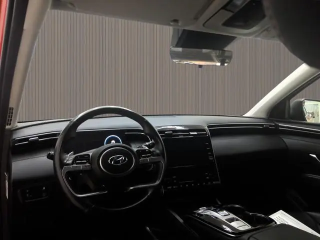 Hyundai Tucson 1.6 T-GDI HEV i-Motion 1e-Eig. & Keurig-Onderh. BOVAG-Garantie. NL-Auto.