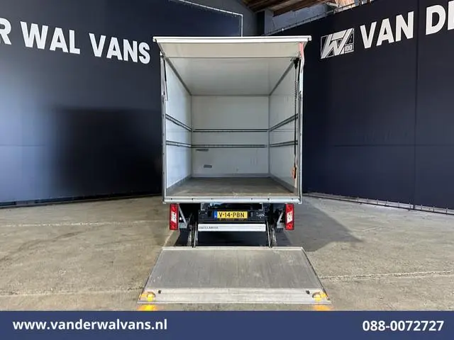 Ford Transit 2.0 TDCI 131pk Bakwagen Laadklep Euro6 Airco | 1040kg laadvermogen | Cruisecontrol | Ve...