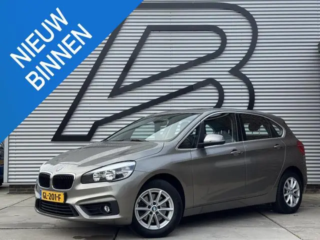BMW 2-serie Active Tourer 220i 2e Eigenaar|Navi|Pano|Leder|Clima|Cruise|Trekhaak|Stoelverwarming|Spo...
