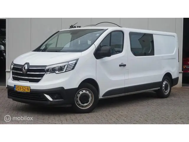 Renault Trafic bestel 2.0 dCi 110 T29 L2H1 DC Comfort Trekhaak 6 persoons
