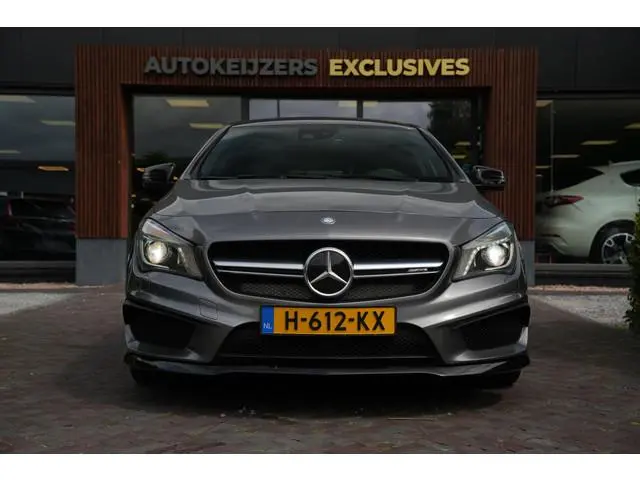 Mercedes-Benz CLA-klasse Shooting Brake AMG 45 4MATIC Panoramadak Harman/Kardon Adapt. Cruise Leer
