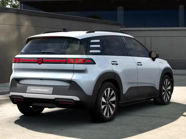 Volkswagen ID. Cross Style 52 kWh accu, 211 PK Elektrische aandrijving · Comfort Pakket · Zijruiten...