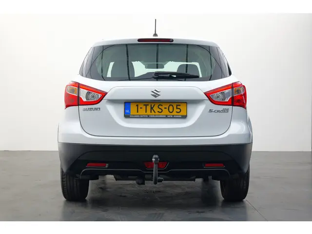 Suzuki S-Cross