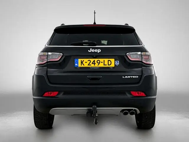 Jeep Compass 1.3T Limited | Camera | Navigatie | 19" Lichtmetalen velgen | Trekhaak | Apple Carplay...