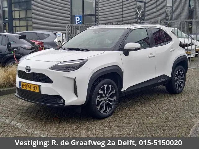 Toyota Yaris Cross 1.5 Hybrid Dynamic | Apple Carplay & AndroidAUTO | Camera | Privacy Glass |