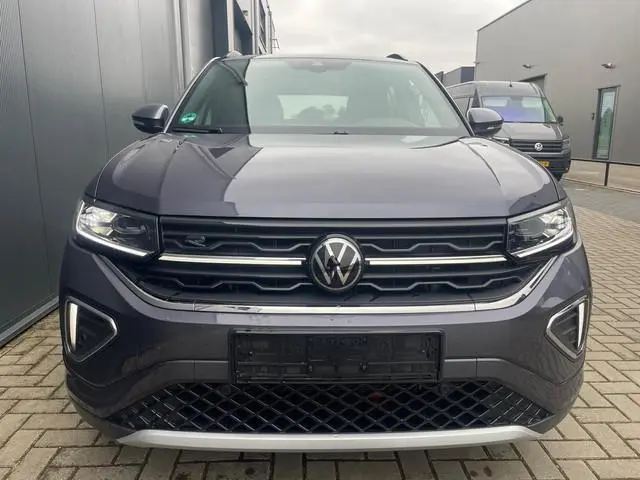 Volkswagen T-Cross 1.5 TSI R-Line Edition AFN. TREKH. - CAMERA - AD. CRUISE 2025 km 25.000