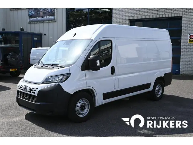 Fiat Ducato L2H2 140 pk 3.5t Camera, 270 Graden achterdeuren
