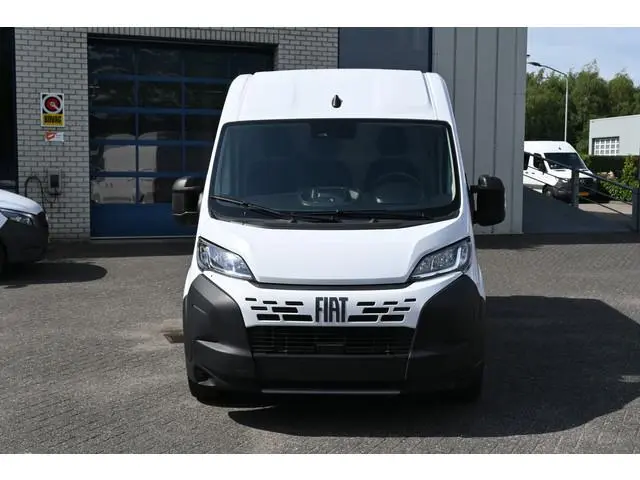 Fiat Ducato L2H2 140 pk 3.5t Camera, 270 Graden achterdeuren