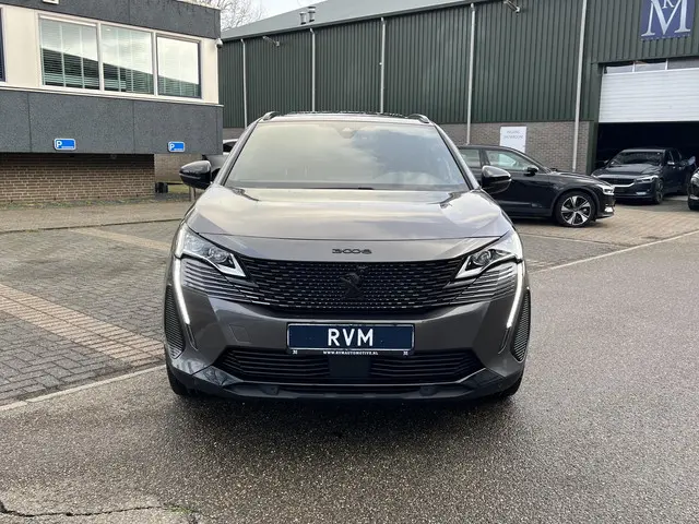 Peugeot 3008 1.6 HYbrid 225 GT Pack Business PANO | BLACK PACK | CAMERA VOOR + ACHTER | ADAPTIVE CRU...