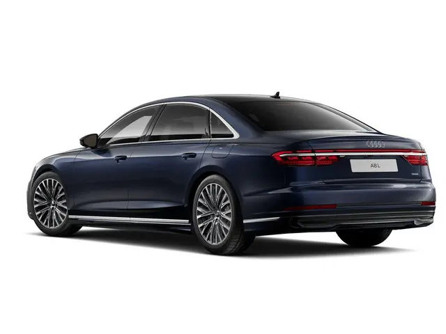 Audi A8 60 TFSI e quattro Lang 462pk | Komt begin juni binnen | Panoramadak | Ventilatie + massage v...