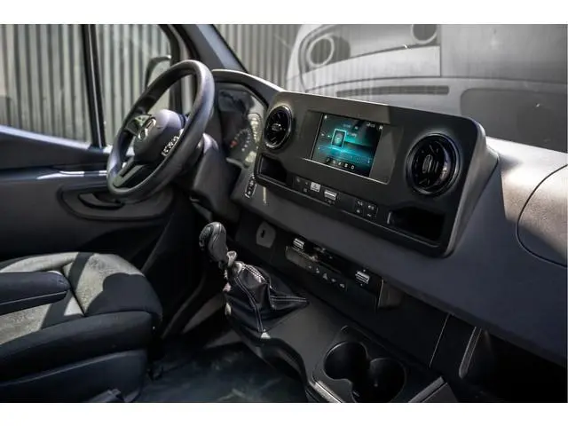 Mercedes-Benz Sprinter 311 CDI L2H2 | Volledig Ingericht | Mbux | Camera | Navi | Climatronic