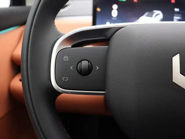 Leapmotor C10
