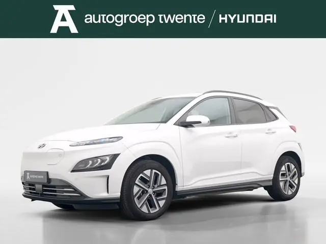 Hyundai Kona EV Comfort Smart 39kWh | LED | Stoelverwarming | Adaptief