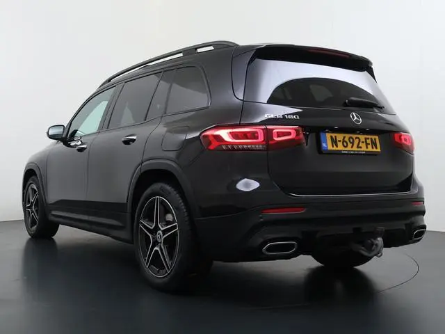 Mercedes-Benz GLB 180 Business Solution AMG | Trekhaak | Pano | Memory | Keyless