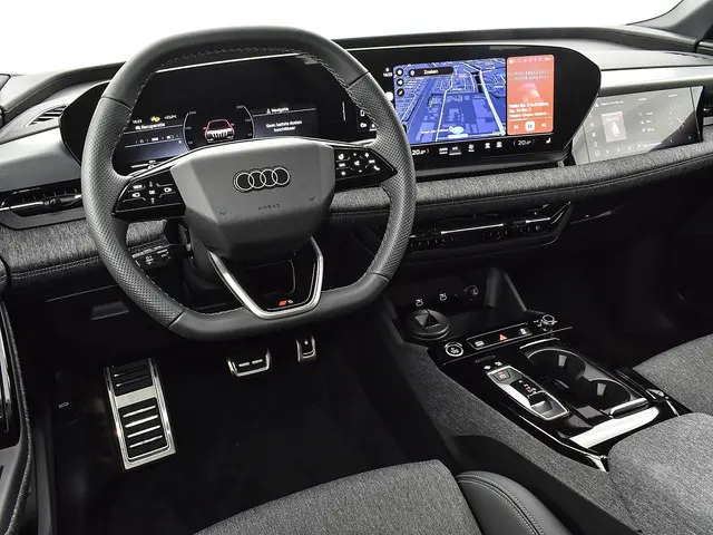 Audi Q6 e-tron