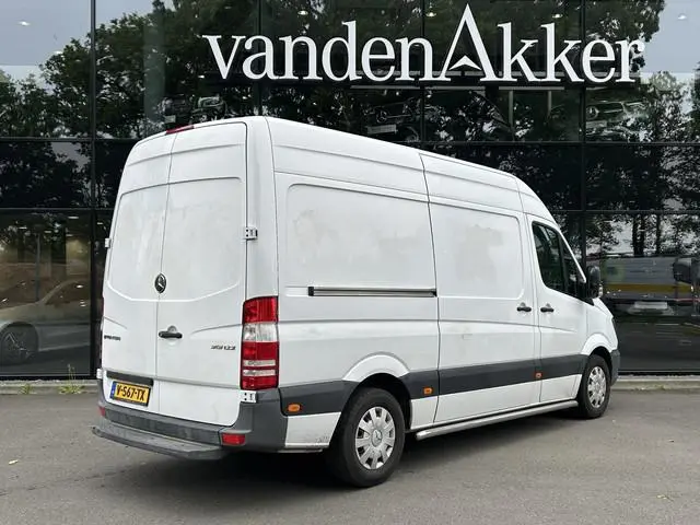 Mercedes-Benz Sprinter 313 2.2 CDI 130 pk L2H2 // Bijrijdersbank // Airco // Betimmering // Achter o...
