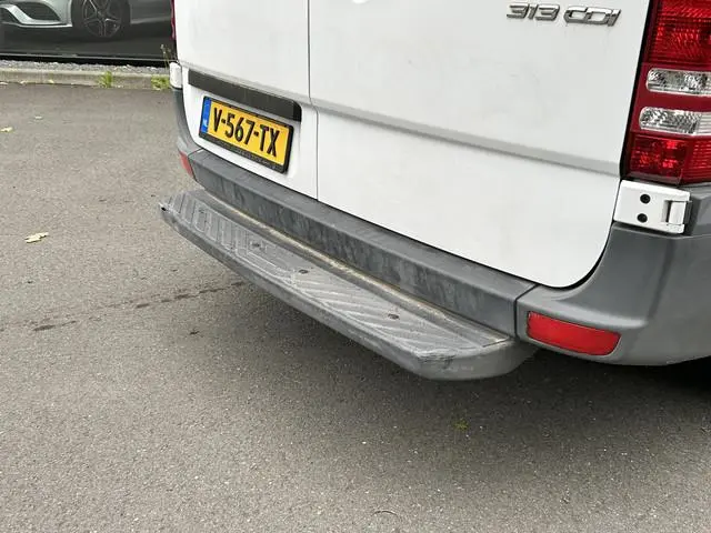 Mercedes-Benz Sprinter 313 2.2 CDI 130 pk L2H2 // Bijrijdersbank // Airco // Betimmering // Achter o...