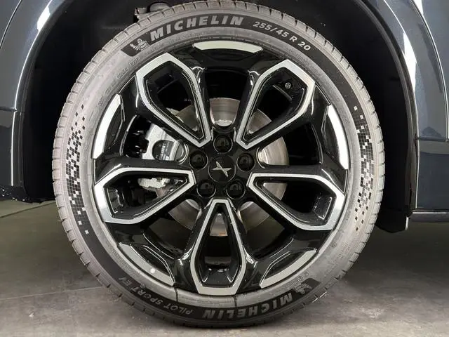 XPENG G6