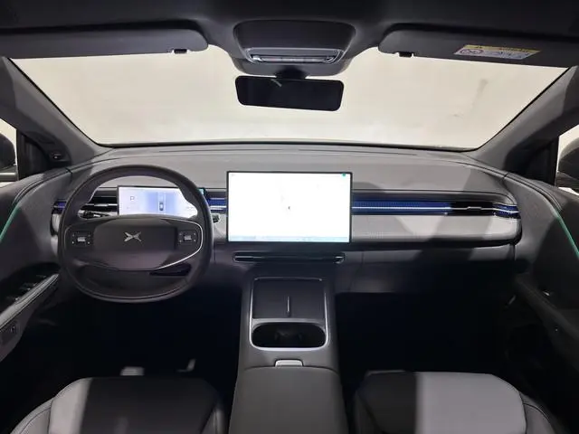 XPENG G6