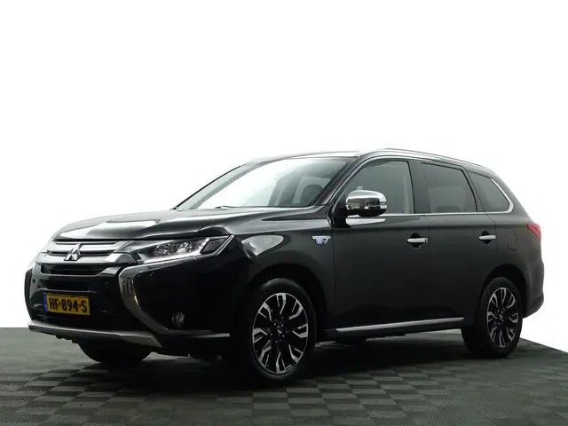 Mitsubishi Outlander 2.0 PHEV Instyle Aut- Xenon Led, Camera, Stoelverwarming, Sport Interieur, Clim...